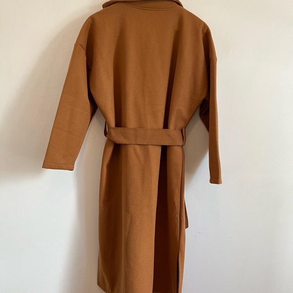 NWT long belted coat lightweight - Picture 2 of 8